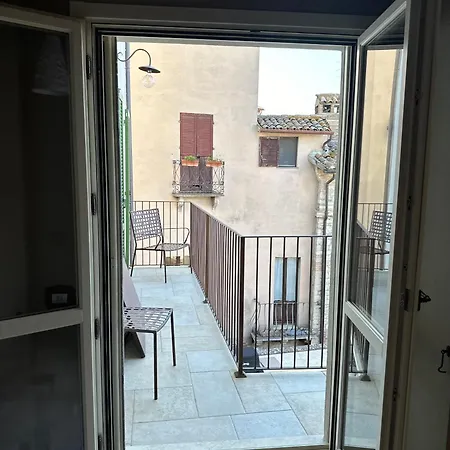Apartament Nido Di Gufi Todi